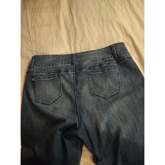 Thalia Sodi Jeans Size 18 Blue Pearl Studs - Picture 11 of 11
